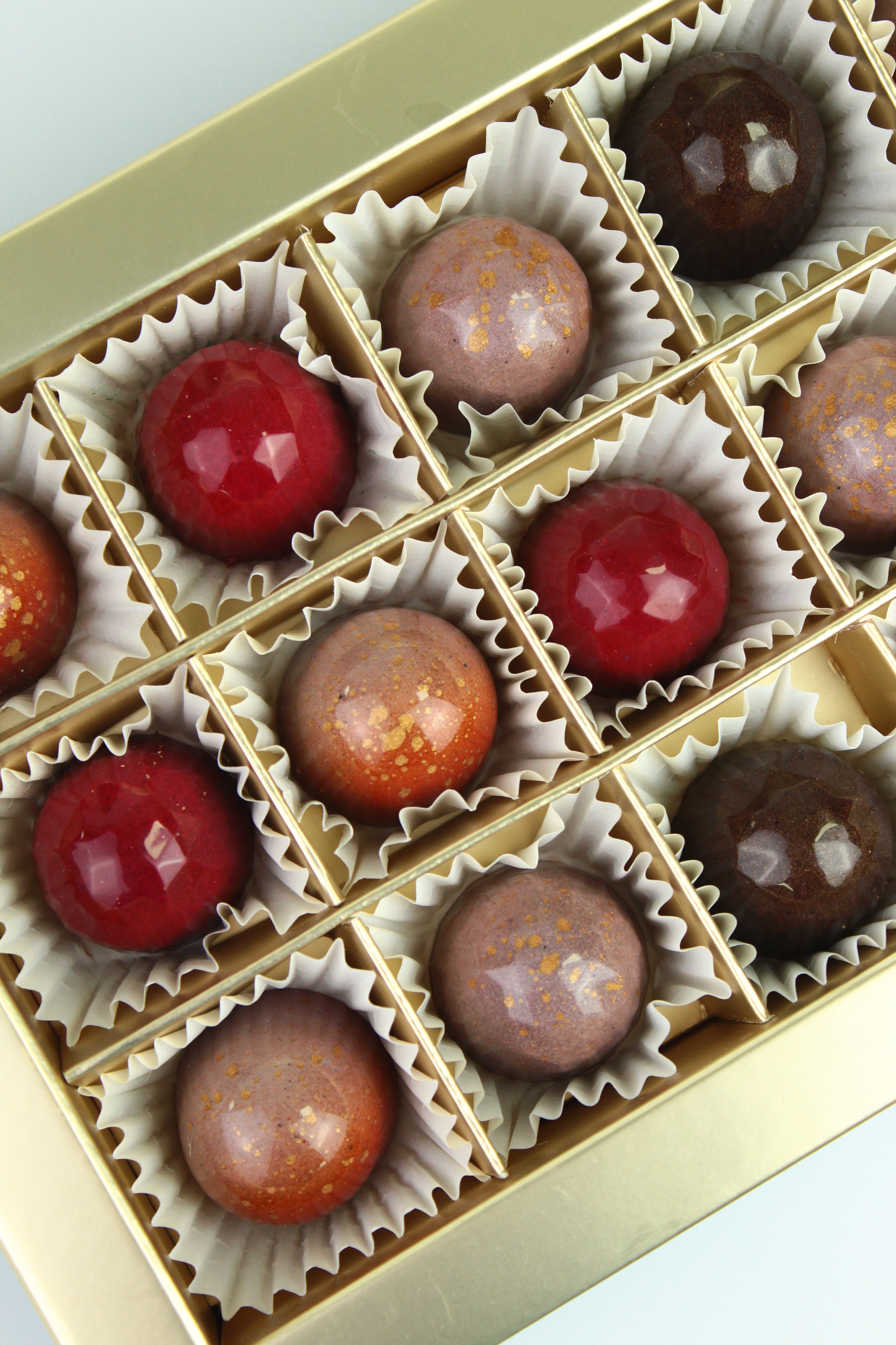 15'Li Premium Bonbon Çikolata Kutusu