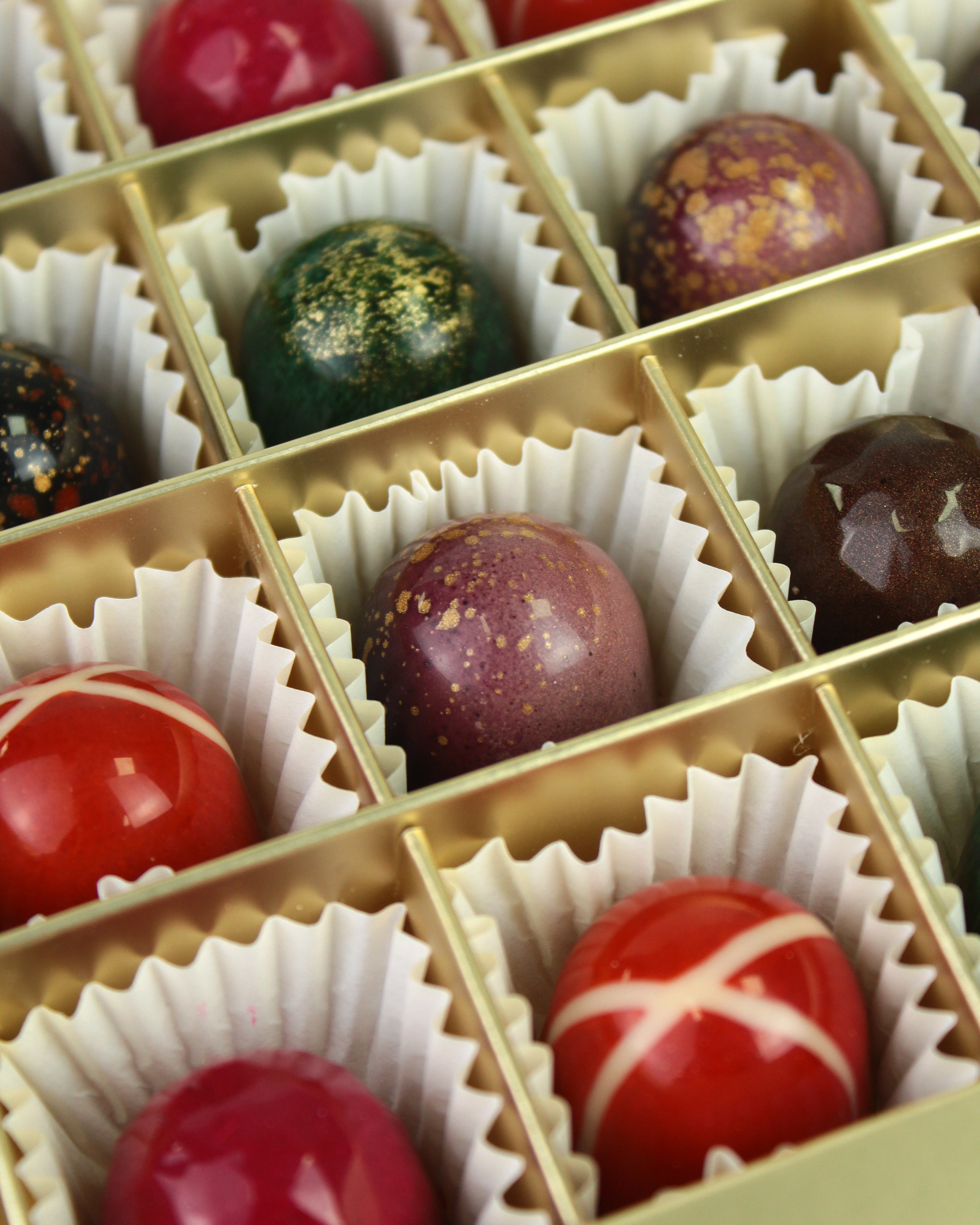 24'Lü Select Series Bonbon Çikolata Kutusu